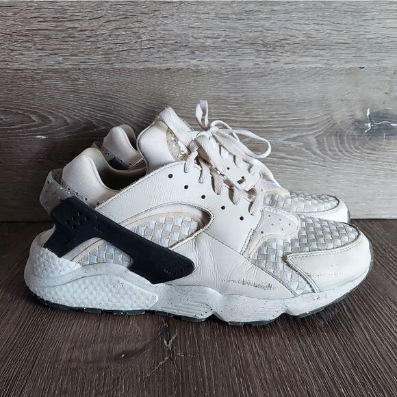 Nike Air Huarache Crater Premium Light Bone White DM0863-001 Size 10.5 main image 10